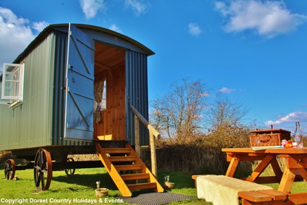 Glamping Shepherd's Hut