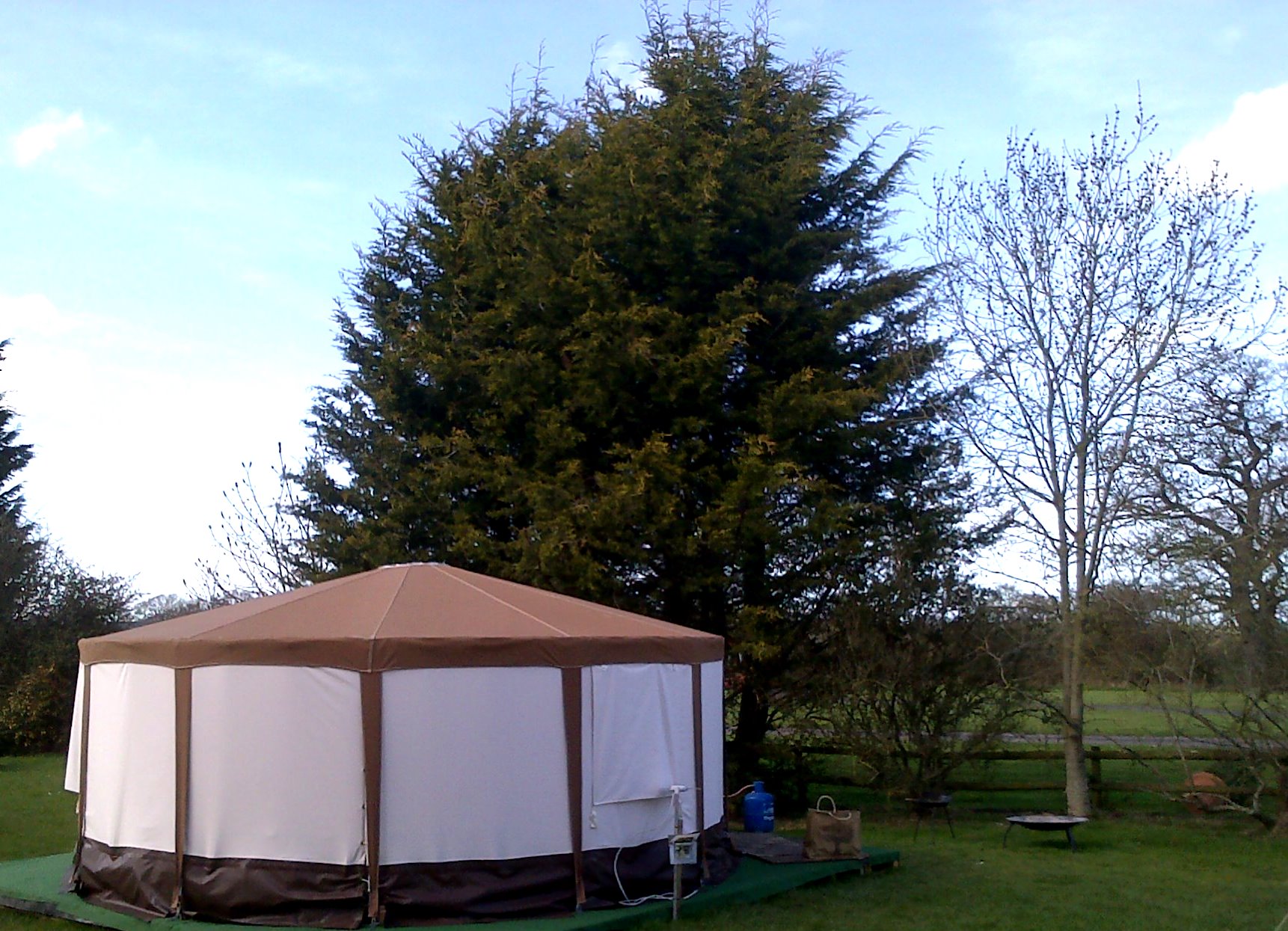 Yurt Glamping at Dorset Country Holidays and events, Bell tent glamping holiday - glamping dorset - glamping uk, yurt glamping - glamping uk